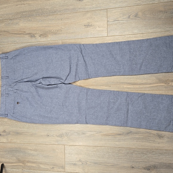 Old Navy light blue Ultimate Straight cotton chambray pants, size 32×34, NWT - Picture 5 of 11